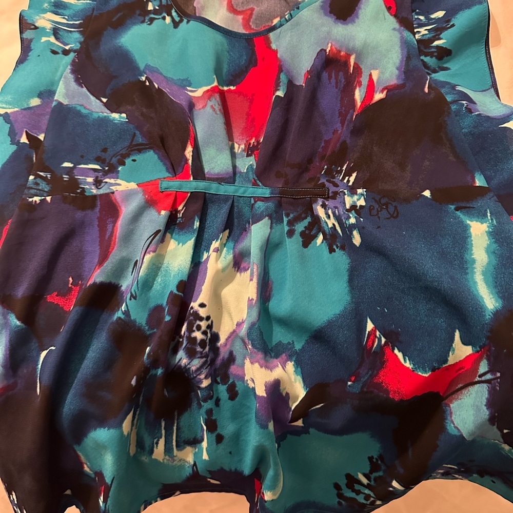 Daisy Fuentes Colorful Abstract Top - Picture 4 of 4